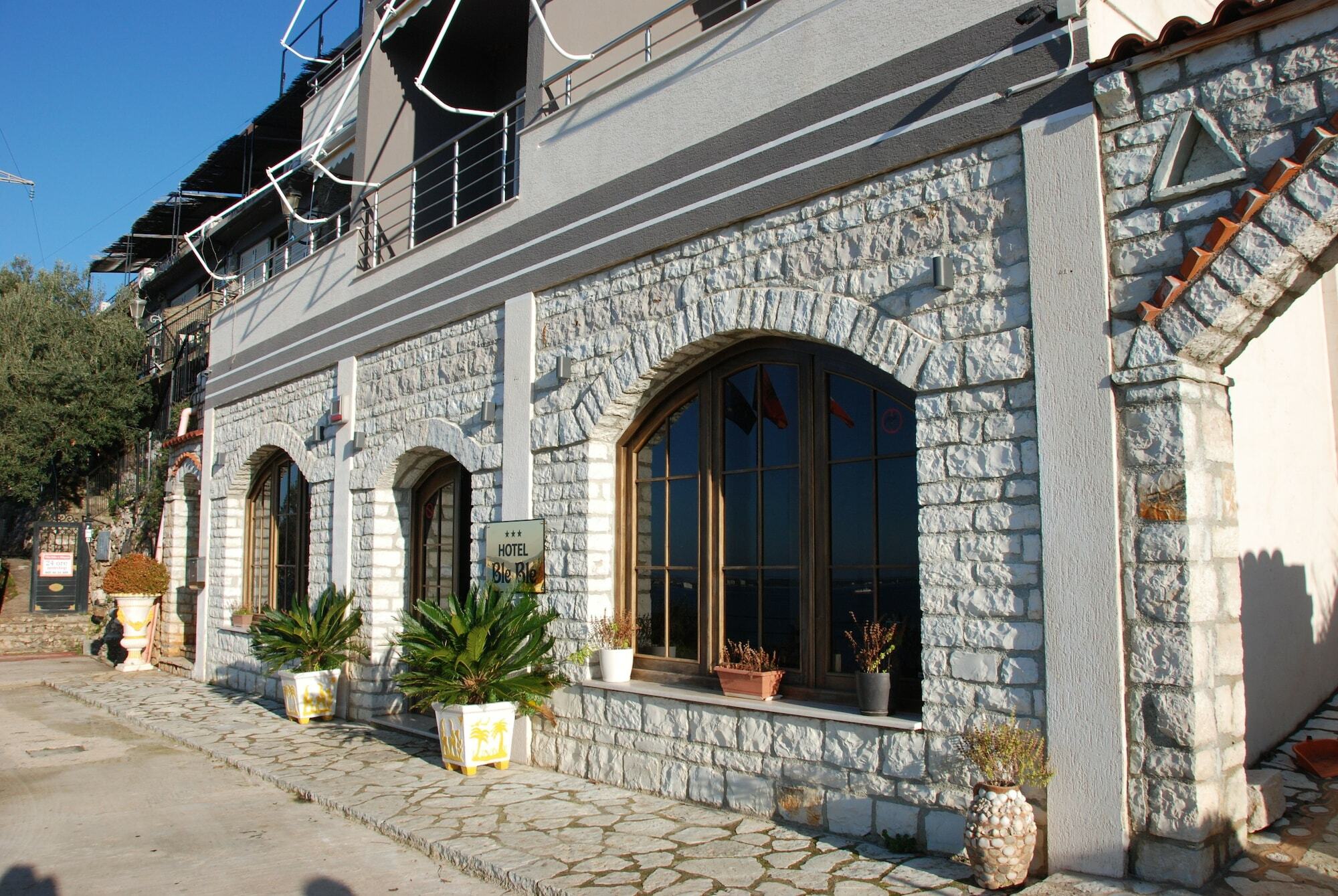 Hotel Ble Ble Vlorë Exteriér fotografie